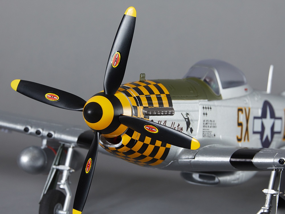 DERBEE P-51D Mustang Warbird PNP gelb - 75cm 
