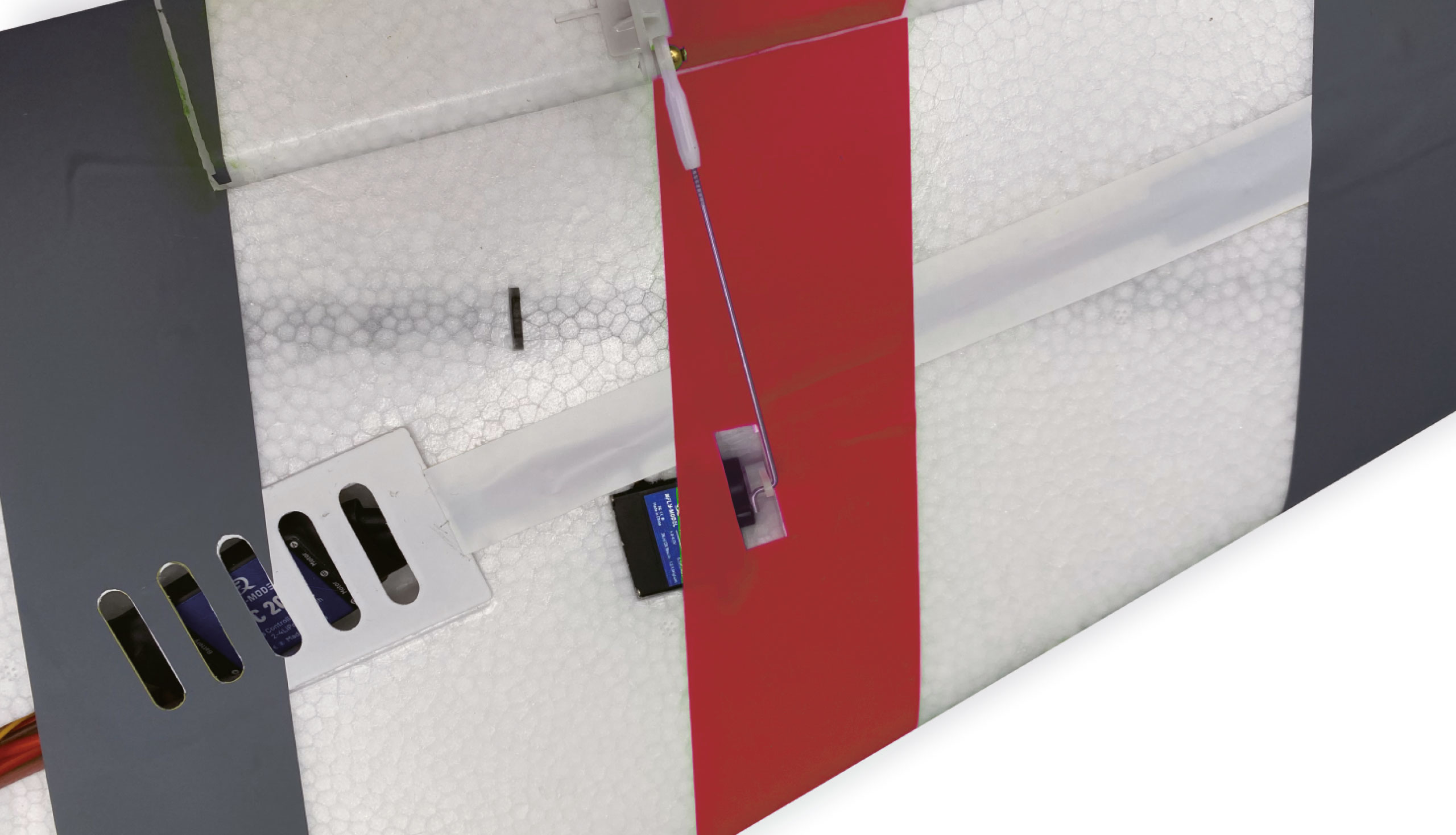 Eagle Twin V2 40mm EDF Nurflügler PNP rot 