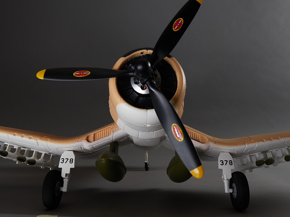 DERBEE F4U Corsair Warbird PNP gelb - 75cm 