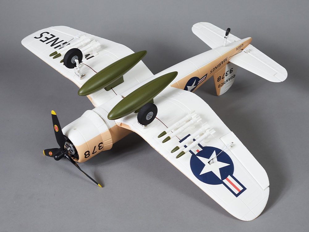 DERBEE F4U Corsair Warbird PNP gelb - 75cm 