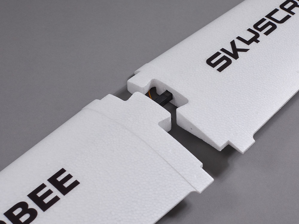 DERBEE Skyscraper Elektrosegler PNP - 200cm 