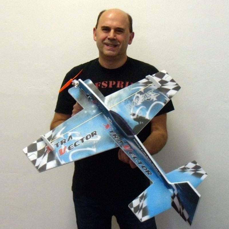 Hacker Xtra Vector ARF - 80 cm 