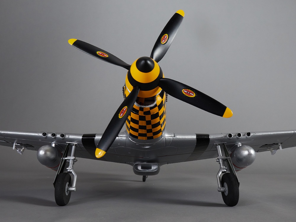 DERBEE P-51D Mustang Warbird PNP gelb - 75cm 