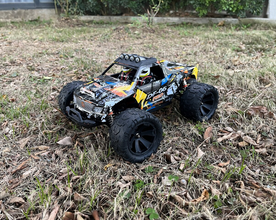 DF-06 PRO Brushless 1:14 RTR Truck mit Gyro