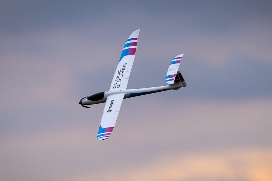 DERBEE Cloudwalker Elektrosegler PNP- 180cm 